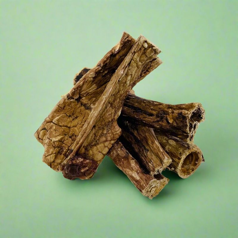 Light puffed pieces of dried beef lung, laid flat